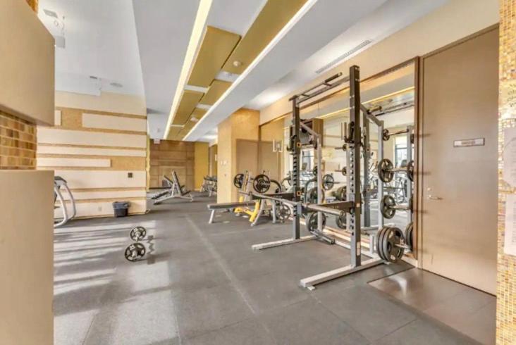 2Bedroom Cn Tower And Water Views - Free Parking - Rooftop Pool Toronto Kültér fotó